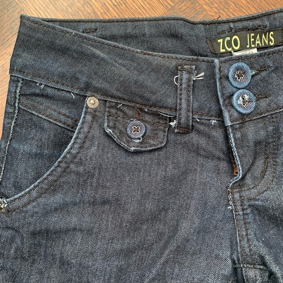ZCO Jeans Shorts. Size 1 - Picture 3 of 11
